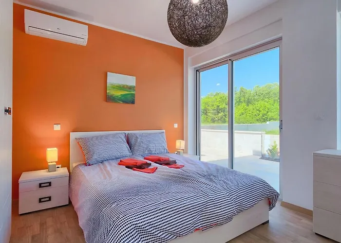 Anzela Holiday home Pula